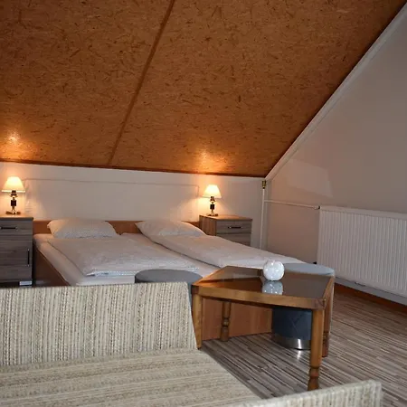 Tanay Vendeghaz Holiday home *