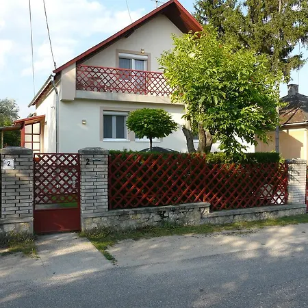 Tanay Vendeghaz
